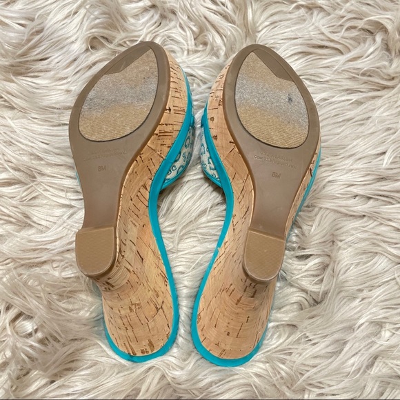 Guess turquoise cork wedges size 8 - Picture 5 of 6